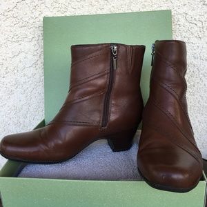 Clarks Leyden Candle Brown Booties